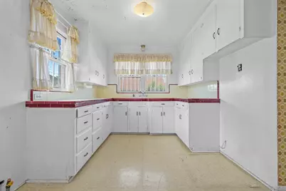  700 E 1st, National City, CA 91950 - Photo 19