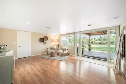  1015 Gamble Ln, Escondido, CA 92029 - Photo 17