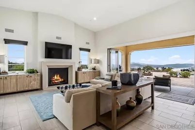  18370 Avenida Apice, Rancho Santa Fe, CA 92067 - Photo 25