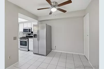  9439 Fairgrove Ln #102, San Diego, CA 92129 - Photo 13