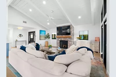  8804 Robinhood Lane, La Jolla, CA 92037 - Photo 5