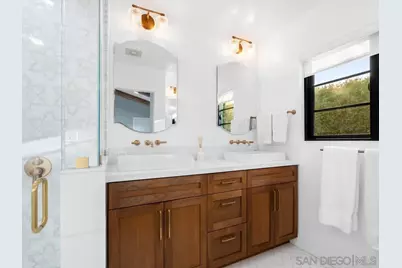  8804 Robinhood Lane, La Jolla, CA 92037 - Photo 21