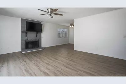  9767 Halberns Blvd, Santee, CA 92071 - Photo 5