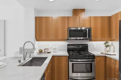  300 W Beech St #1705, San Diego, CA 92101 - Photo 11