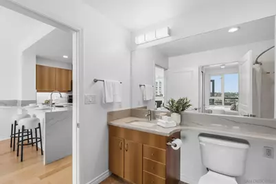  300 W Beech St #1705, San Diego, CA 92101 - Photo 17