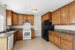 4429 Robbins St, San Diego, CA 92122 - Photo 13