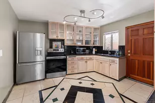 4980-82 Crystal Dr, San Diego, CA 92109 - Photo 39