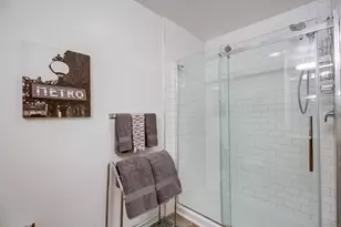 1150 J, San Diego, CA 92101 - Photo 17