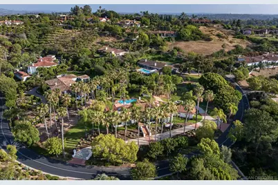  18221 Via Ascenso, Rancho Santa Fe, CA 92067 - Photo 35