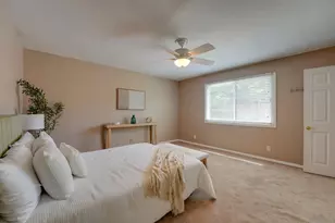 1561 Sandalwood Ln, Carlsbad, CA 92008 - Photo 11