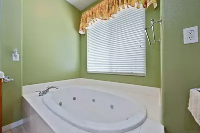  2116 Kirkcaldy, Fallbrook, CA 92028 - Photo 19