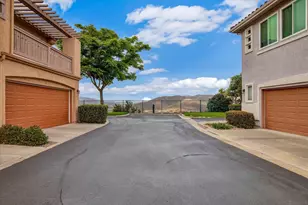 10910 Ivy Hill Dr, San Diego, CA 92131 - Photo 5
