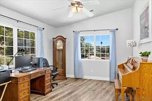 1033 Via Contenta, Escondido, CA 92029 - Photo 15