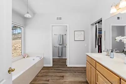  1033 Via Contenta, Escondido, CA 92029 - Photo 17