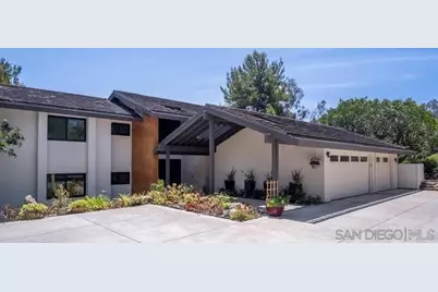  4905 El Arco Iris, Rancho Santa Fe, CA 92067 - Photo 5