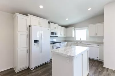  62 Hummingbird Ln., Oceanside, CA 92057 - Photo 9