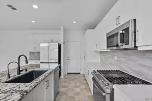 27778 Heritage, Valley Center, CA 92082 - Photo 17