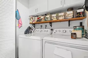 3533 Cedarbridge Way, Carlsbad, CA 92010 - Photo 27