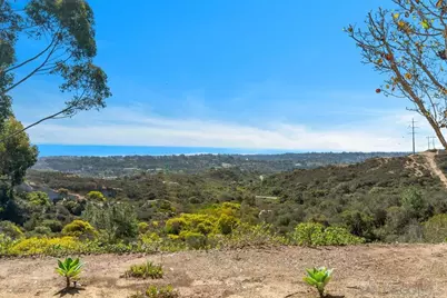  245 Fairlee Lane, Encinitas, CA 92024 - Photo 5