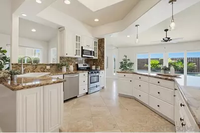  3439 Southwood Drive, Oceanside, CA 92058 - Photo 5