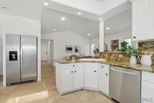 3439 Southwood Dr, Oceanside, CA 92058 - Photo 7
