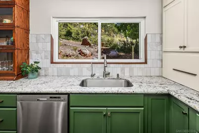  1839 Avocado, San Diego, CA 92020 - Photo 7