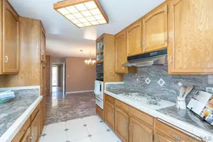 7282 Melotte Strett, San Diego, CA 92119 - Photo 9