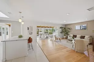 3265 Geddes Dr, San Diego, CA 92117 - Photo 3