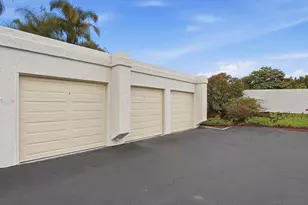 957 Firtree Pl, Carlsbad, CA 92011 - Photo 31