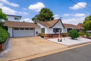 705 Beacon Pl, Escondido, CA 92025 - Photo 3