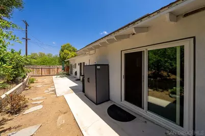  705 Beacon Pl, Escondido, CA 92025 - Photo 37