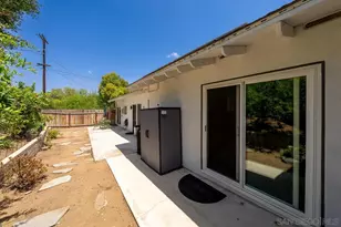 705 Beacon Pl, Escondido, CA 92025 - Photo 37