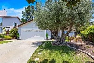 2070 Fuerte Ln, Escondido, CA 92026 - Photo 3