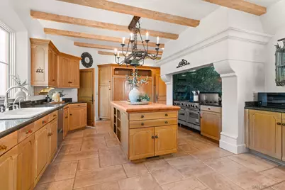  6692 La Jolla Scenic Dr S, La Jolla, CA 92037 - Photo 13
