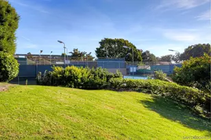 5552 Caminito Herminia, La Jolla, CA 92037 - Photo 31
