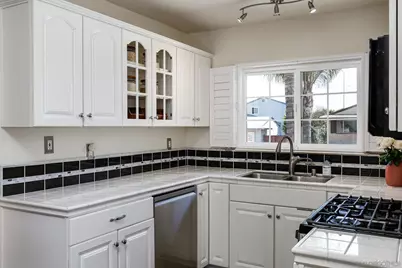  10036 White Pine Ln, Santee, CA 92071 - Photo 13