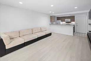 10737 San Diego Mission Rd, San Diego, CA 92108 - Photo 15