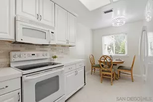 29549 Circle R Greens Dr, Escondido, CA 92026 - Photo 19