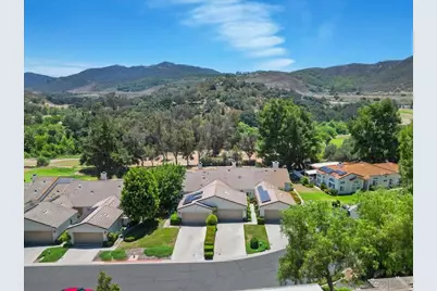  29549 Circle R Greens Dr., Escondido, CA 92026 - Photo 3