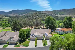 29549 Circle R Greens Dr, Escondido, CA 92026 - Photo 3