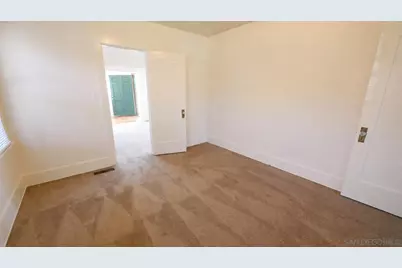  802-6 Sutter Street, San Diego, CA 92103 - Photo 11
