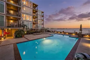 1221 Parker Pl, San Diego, CA 92109 - Photo 1