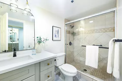  1221 Parker Pl #Unit 6, San Diego, CA 92109 - Photo 23