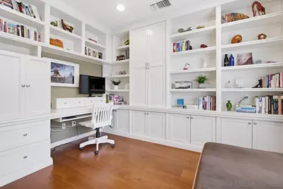  10556 Debreceni #11, San Diego, CA 92127 - Photo 5