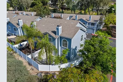  12875 Carriage Heights Way, Poway, CA 92064 - Photo 5
