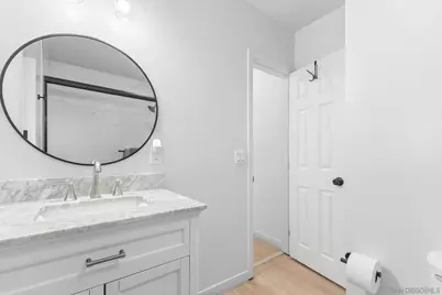  1617 Locust St, San Diego, CA 92106 - Photo 17