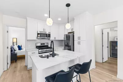  1617 Locust St, San Diego, CA 92106 - Photo 9