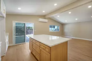 578 E Indian Rock Rd, Vista, CA 92084 - Photo 35
