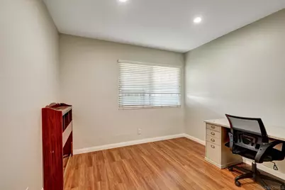  9837 Caspi Gardens Dr 7, Santee, CA 92071 - Photo 7