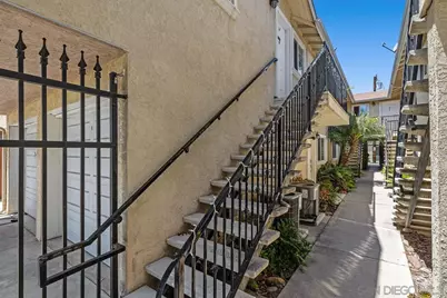  4524 Wilson Ave #201, San Diego, CA 92116 - Photo 5